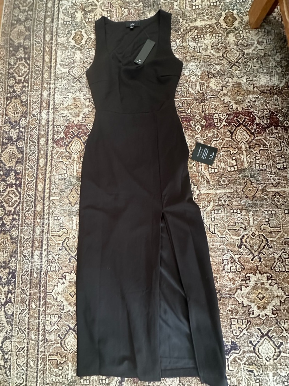 Lulu's Black Sleeveless V-Neck Maxi Dress with Side Slit